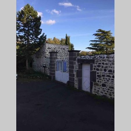 Maisonnette En Pierre Independante De 20 M2 Saint-Cirgues-sur-Couze Exterior photo